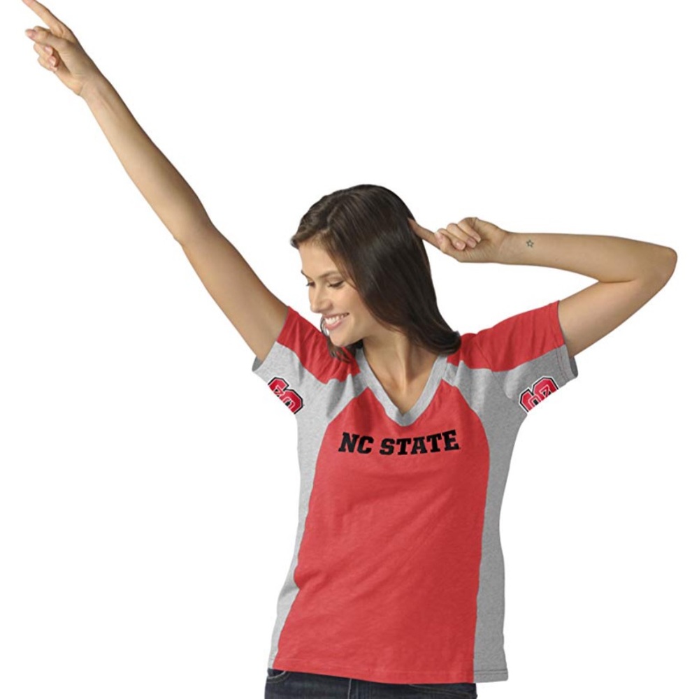 North Carolina State Wolfpack Hands High Sideline Tee NWT